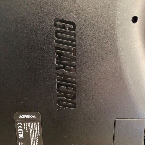 Guitar Hero Live Wireless Guitar Model 0000654 XBox One PS3 PS4 No Dongle Works - Picture 10 of 13